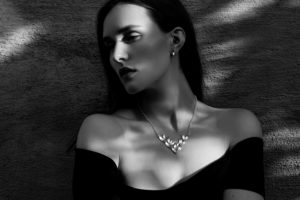 News: Triology in jewelry Smykker fra IGJ, vrimmel 1
