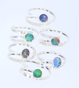 News: unique opal jewelry